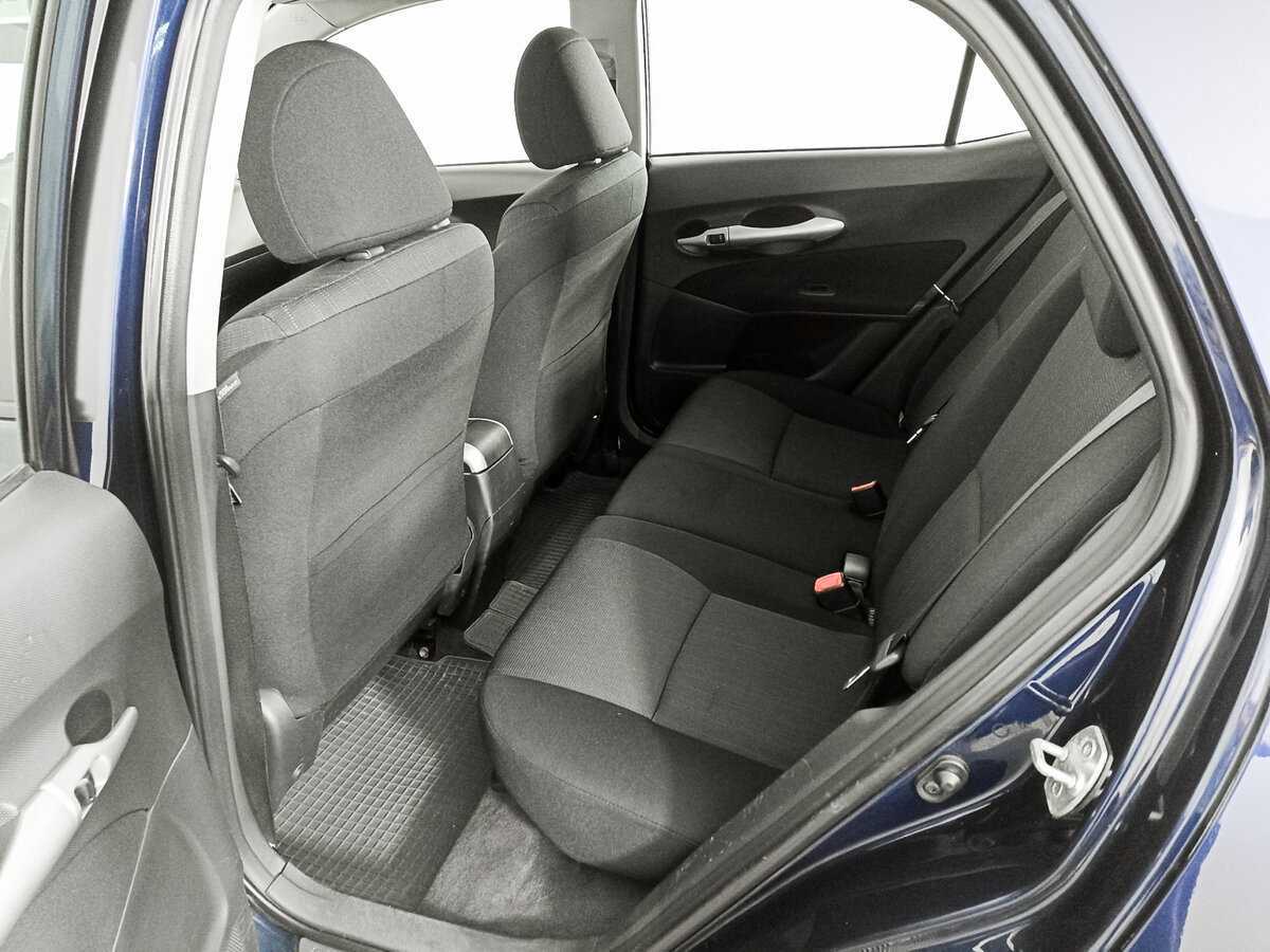 Toyota Auris 2008 года с пробегом. Фото: #9