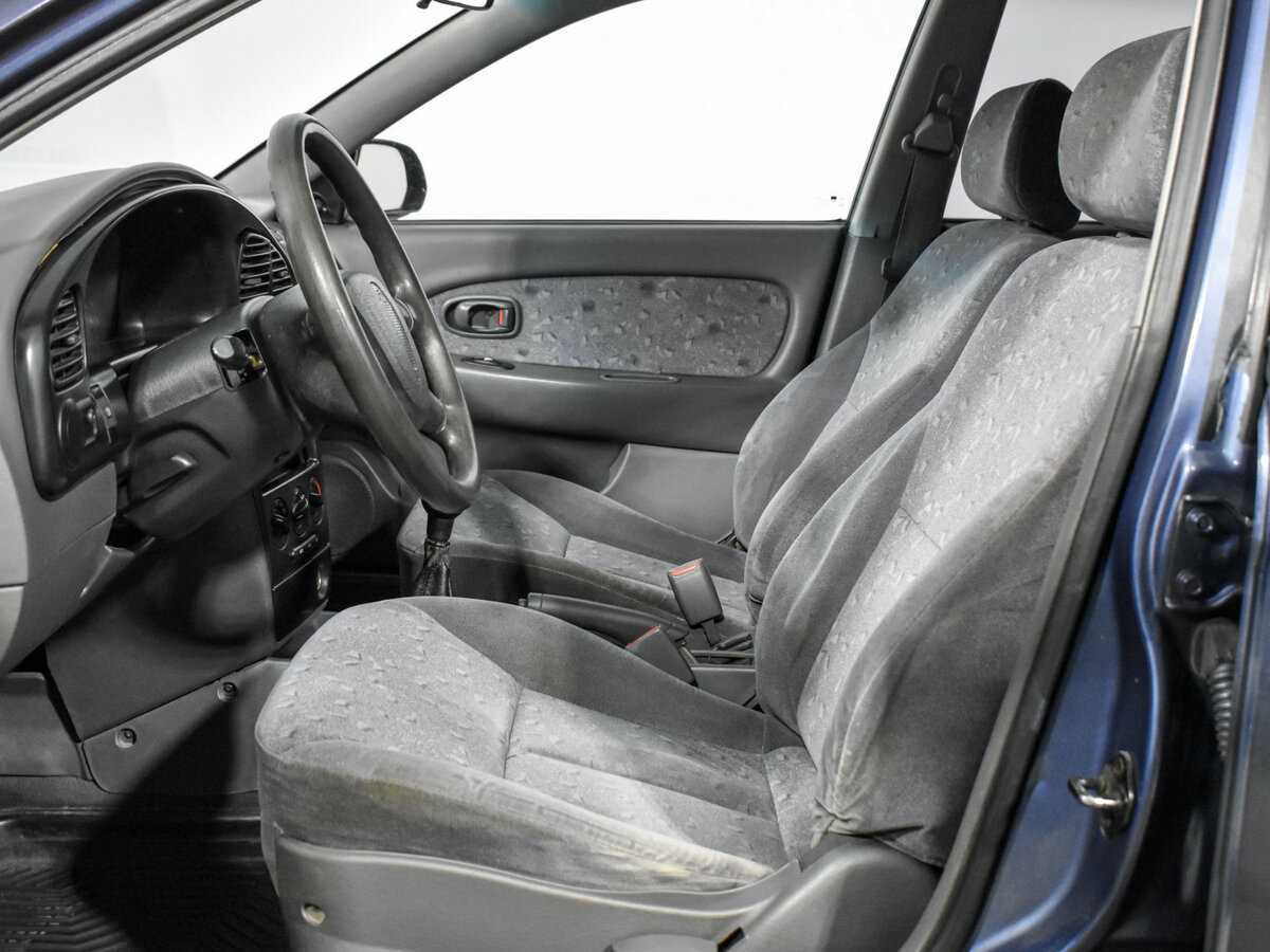 Kia Spectra 2004 года с пробегом. Фото: #9