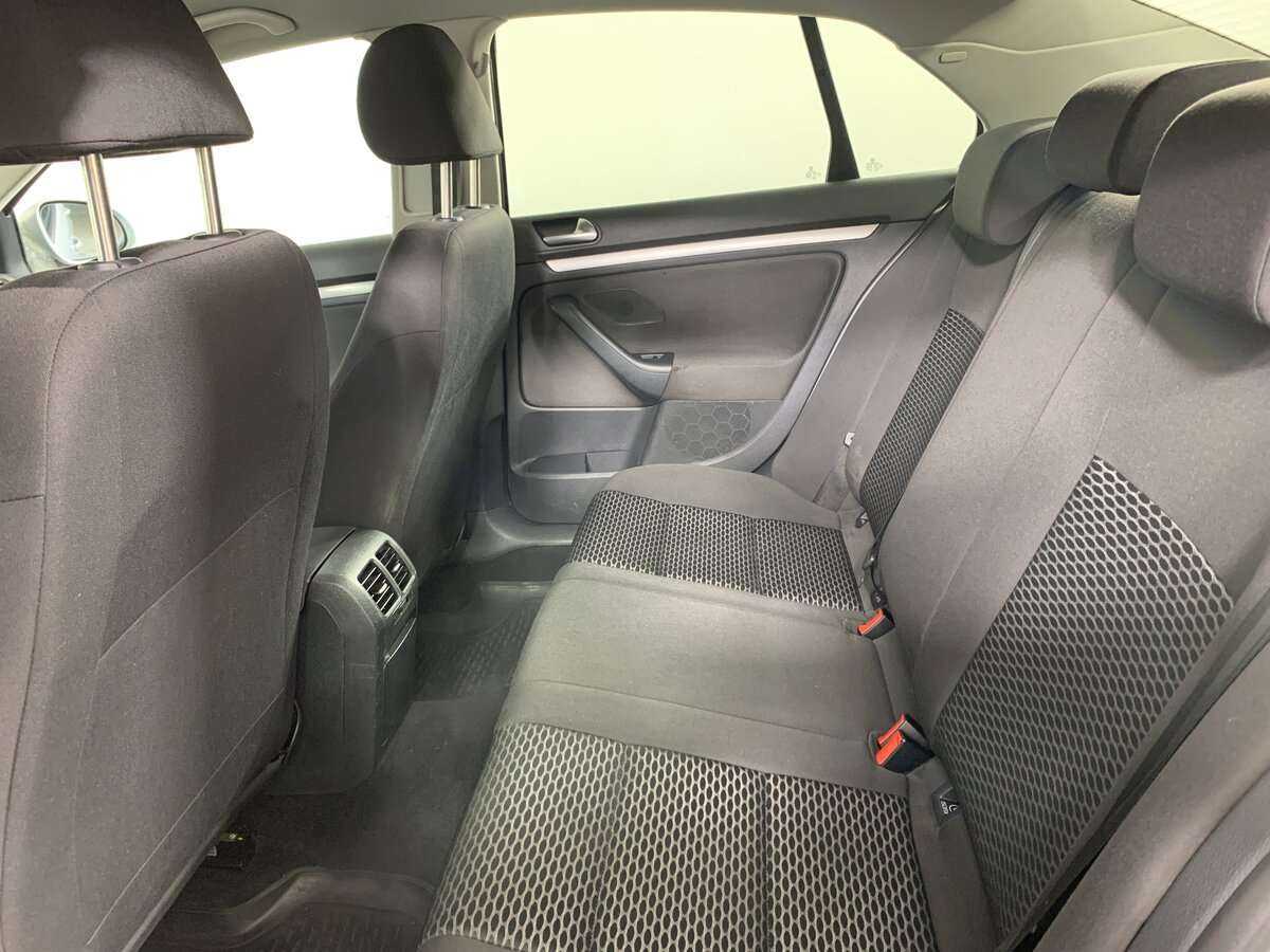 Volkswagen Jetta 2009 года с пробегом. Фото: #15