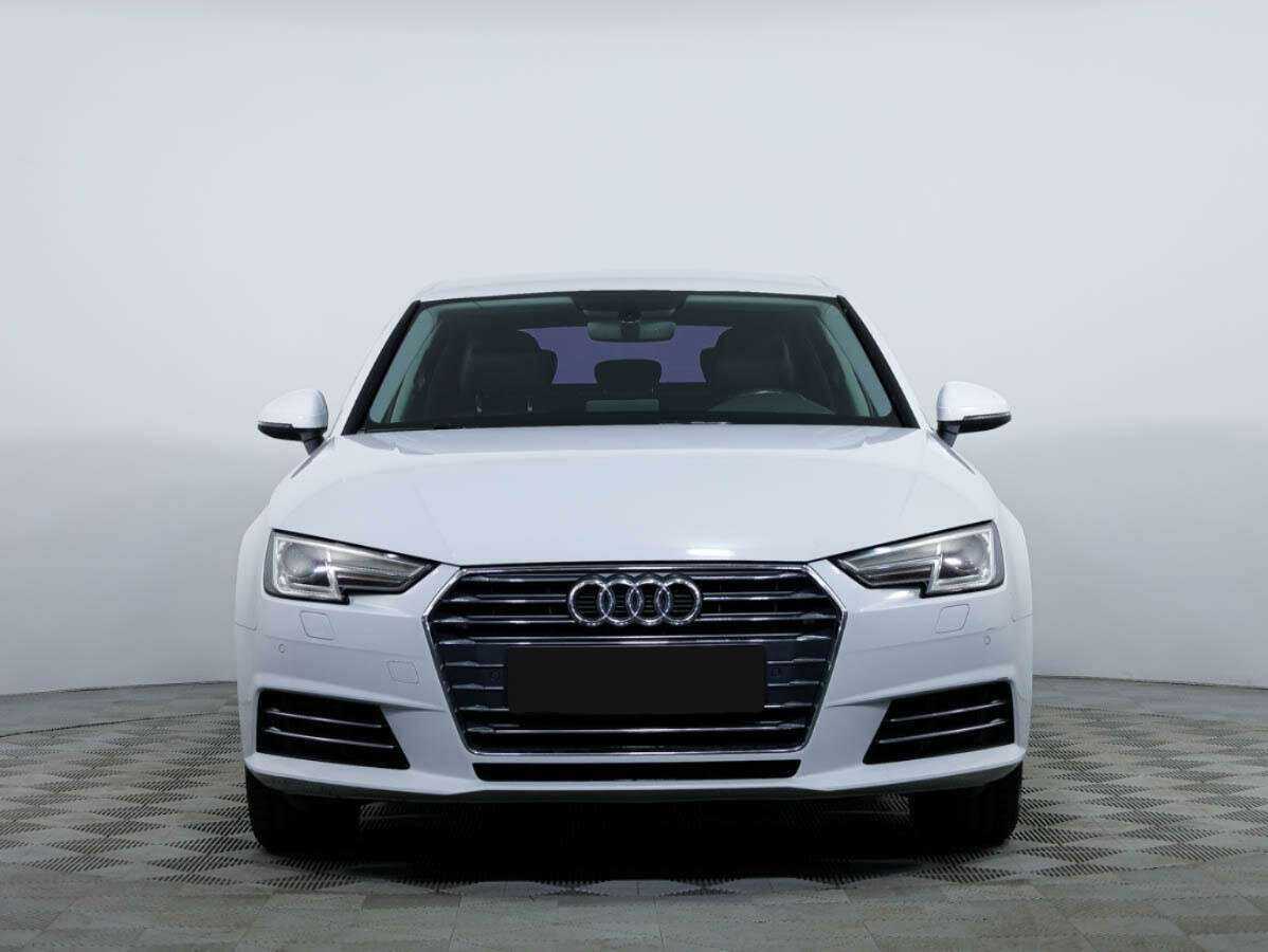 Audi A4 2015 года с пробегом. Посмотреть фото