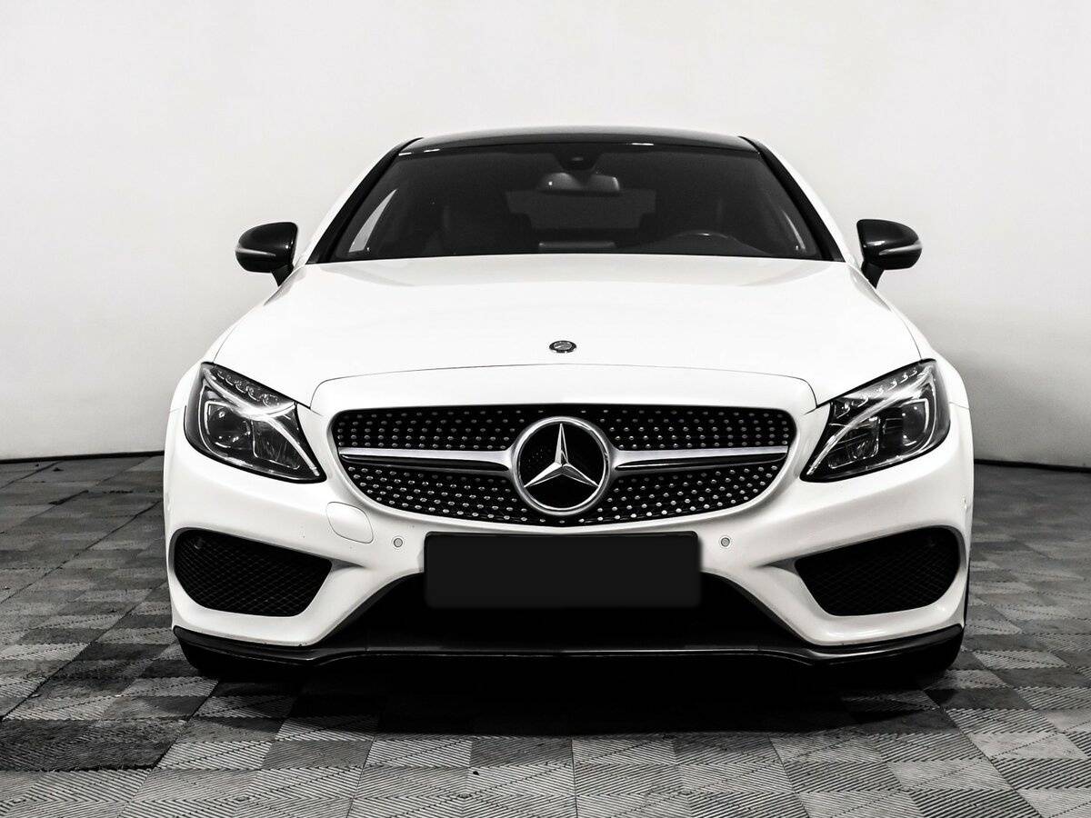 Mercedes-Benz C-Класс 2016 года с пробегом. Фото: #1