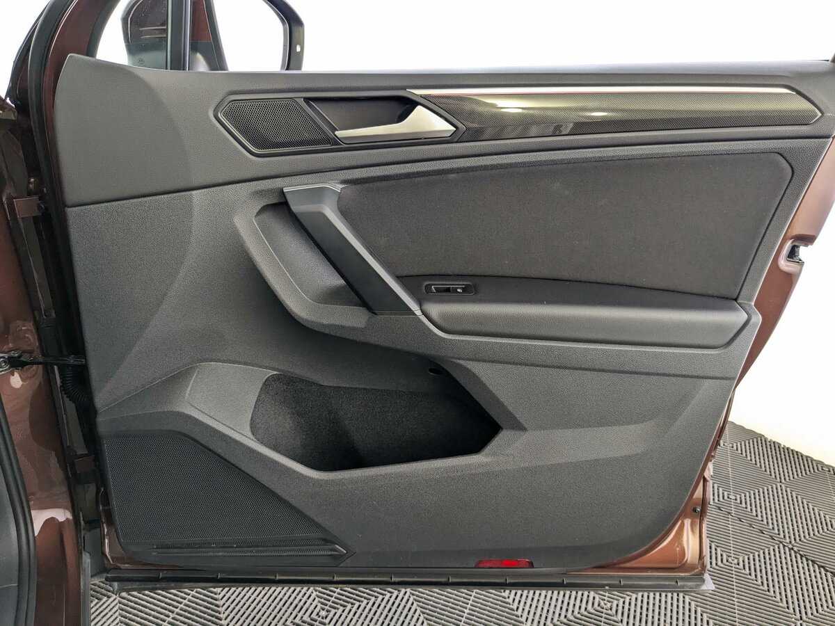 Volkswagen Tiguan 2021 года с пробегом. Фото: #16