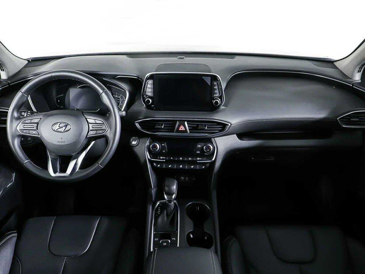 Hyundai Santa Fe 2019 года с пробегом. Фото: #11