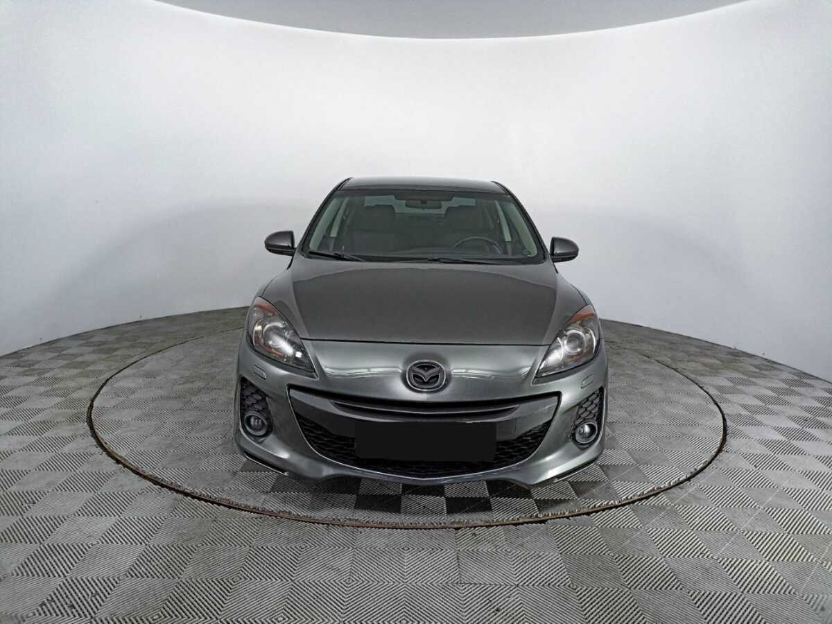 Mazda 3 2011 года с пробегом. Фото: #1