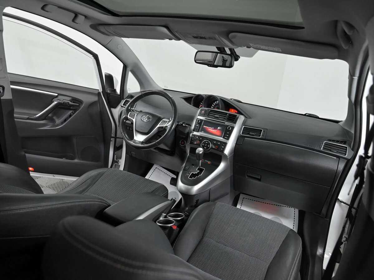 Toyota Verso 2015 года с пробегом. Фото: #4