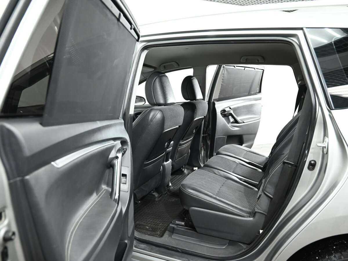 Toyota Verso 2013 года с пробегом. Фото: #9