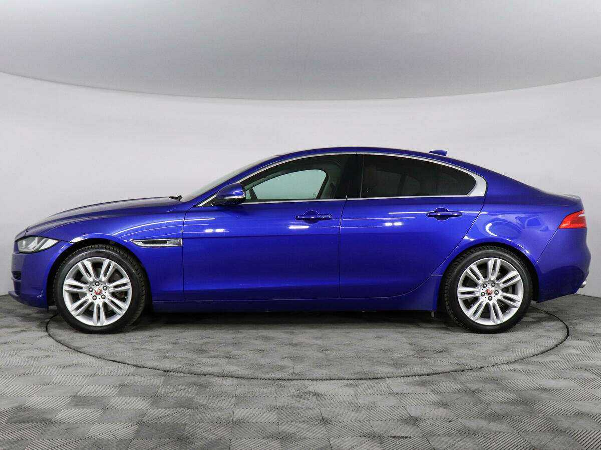 Jaguar XE 2016 года с пробегом. Фото: #5