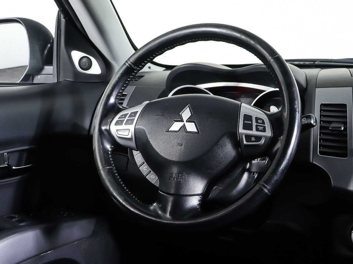 Mitsubishi Outlander 2008 года с пробегом. Фото: #12