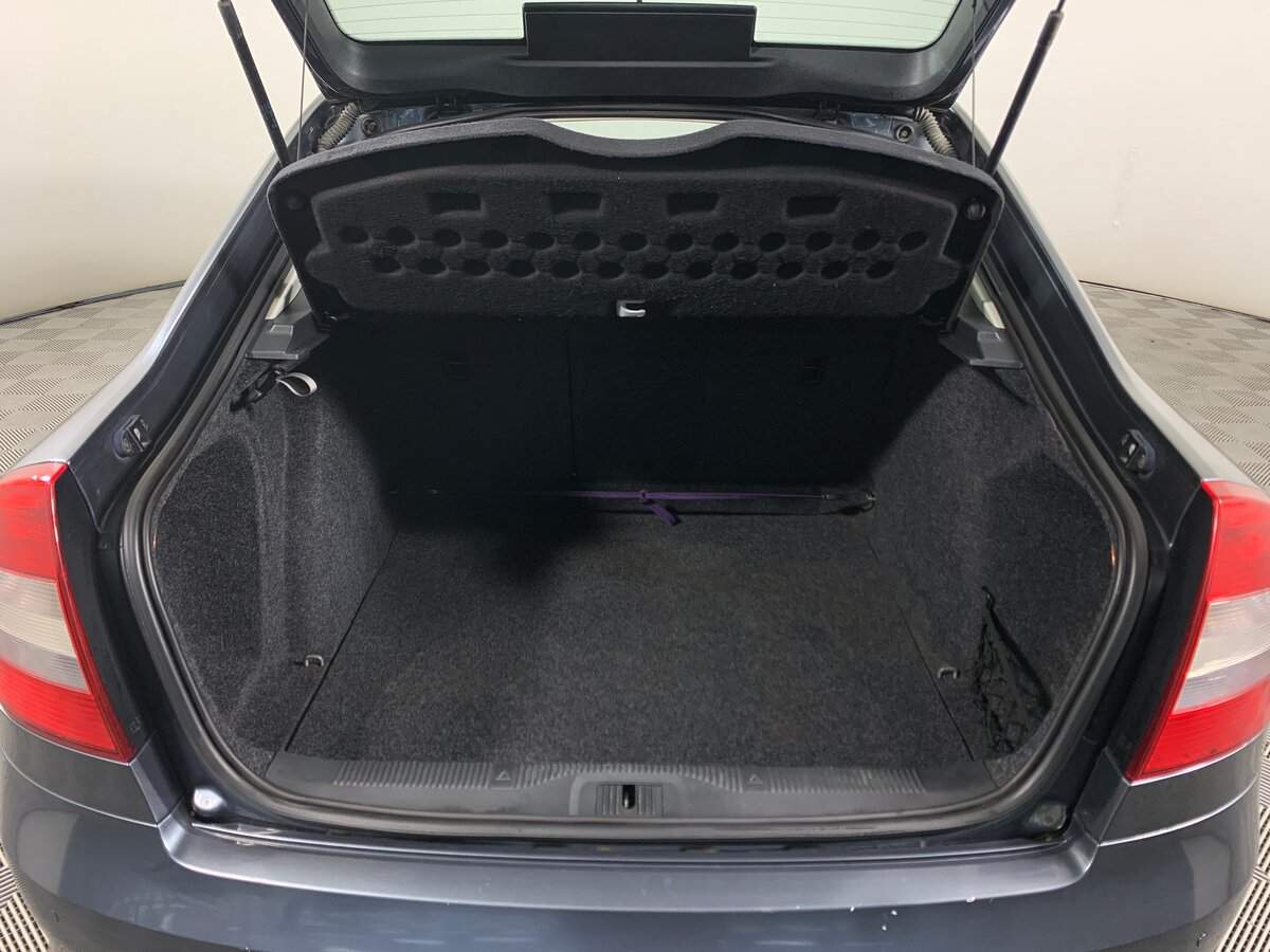 Skoda Octavia 2011 года с пробегом. Фото: #18