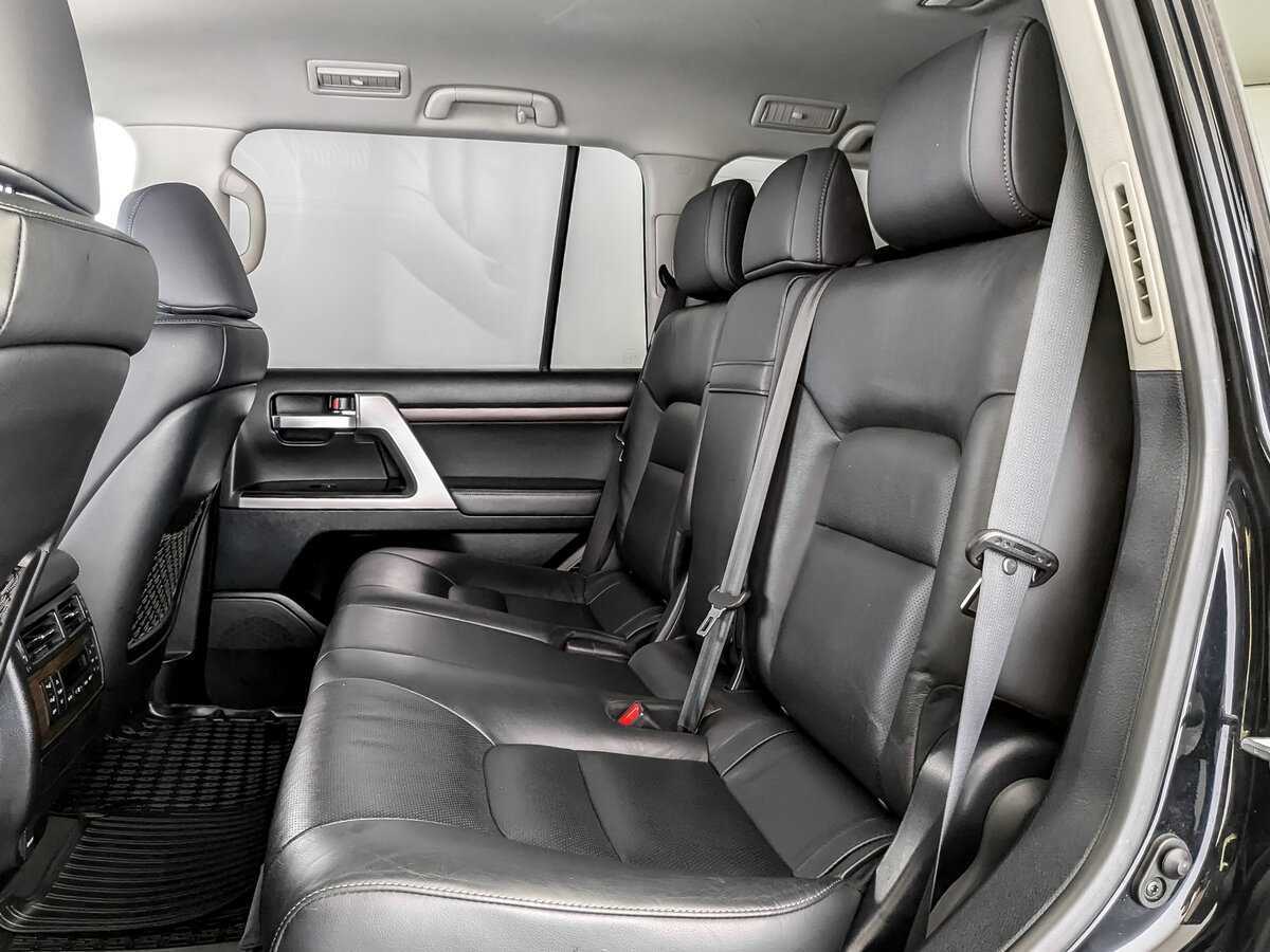 Toyota Land Cruiser 2020 года с пробегом. Фото: #11