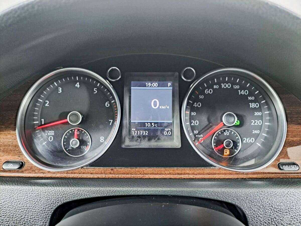 Volkswagen Passat 2011 года с пробегом. Фото: #10