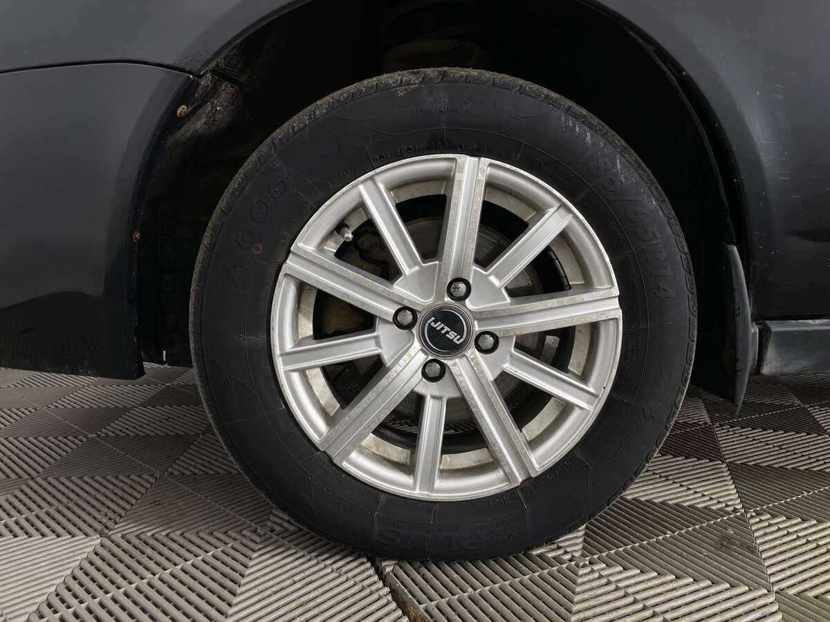 Lada (ВАЗ) Priora 2012 года с пробегом. Фото: #6