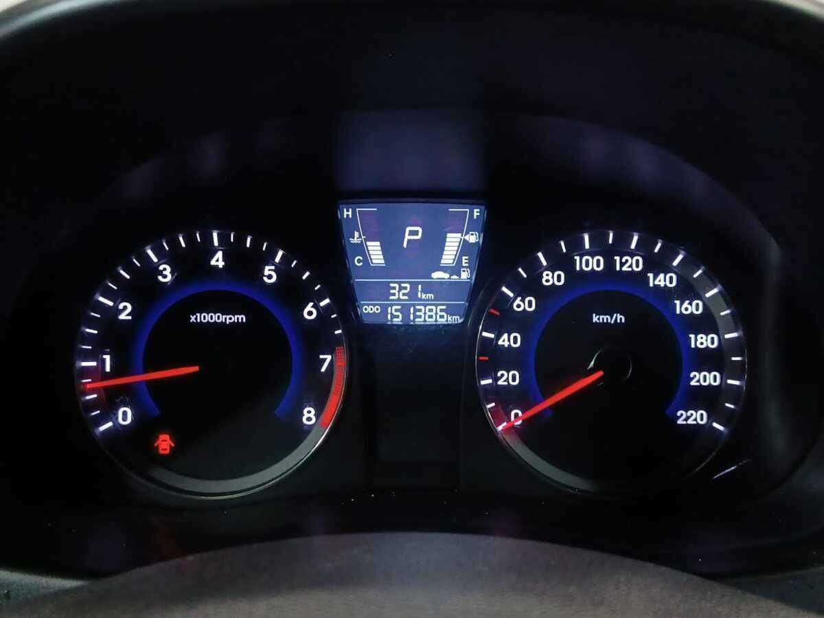 Hyundai Solaris 2012 года с пробегом. Фото: #11