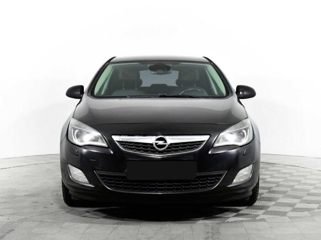 Opel Astra 2011 года с пробегом. Фото: #1