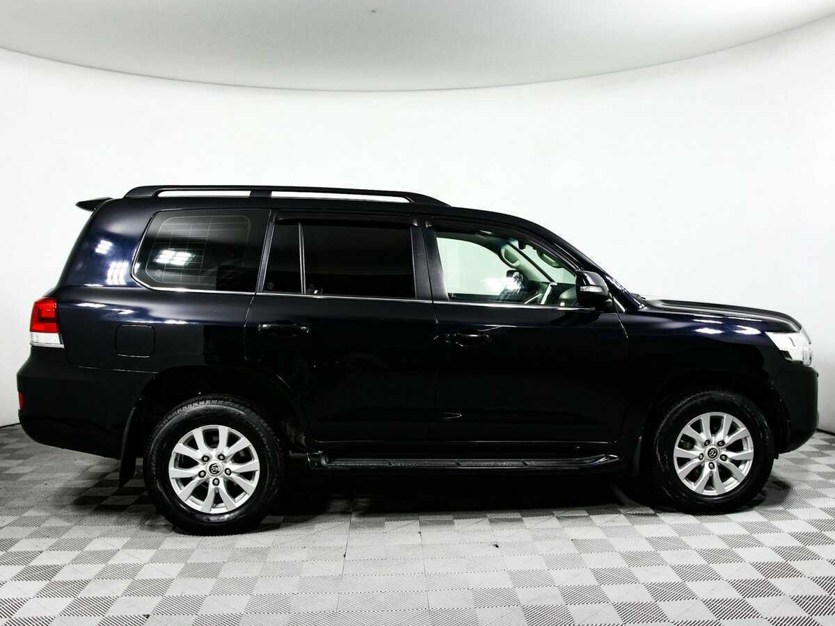 Toyota Land Cruiser 2015 года с пробегом. Фото: #3
