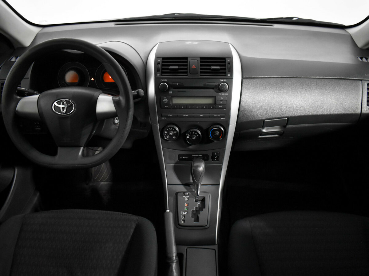 Toyota Corolla 2010 года с пробегом. Фото: #10