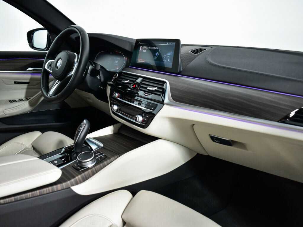 BMW 5 серии 2019 года с пробегом. Фото: #8