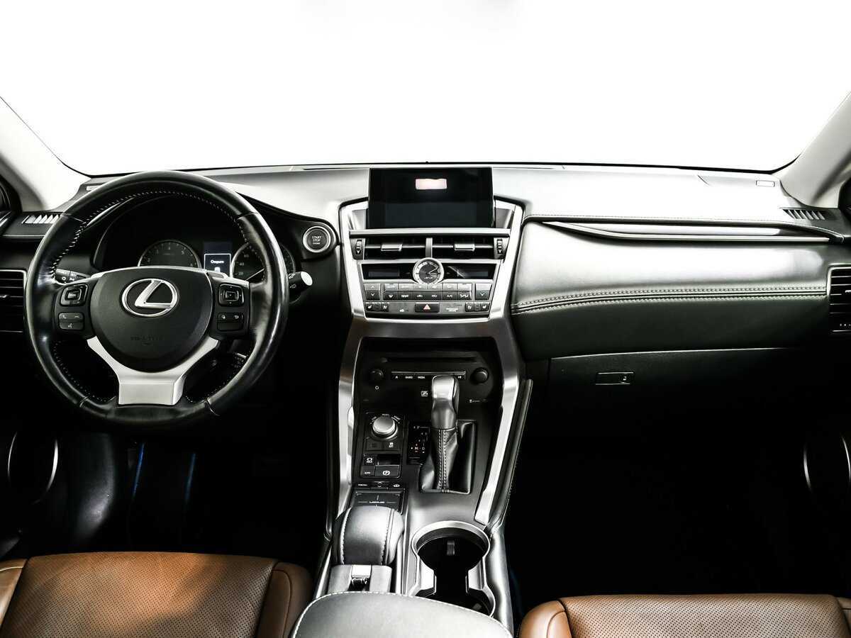 Lexus NX 2015 года с пробегом. Фото: #8