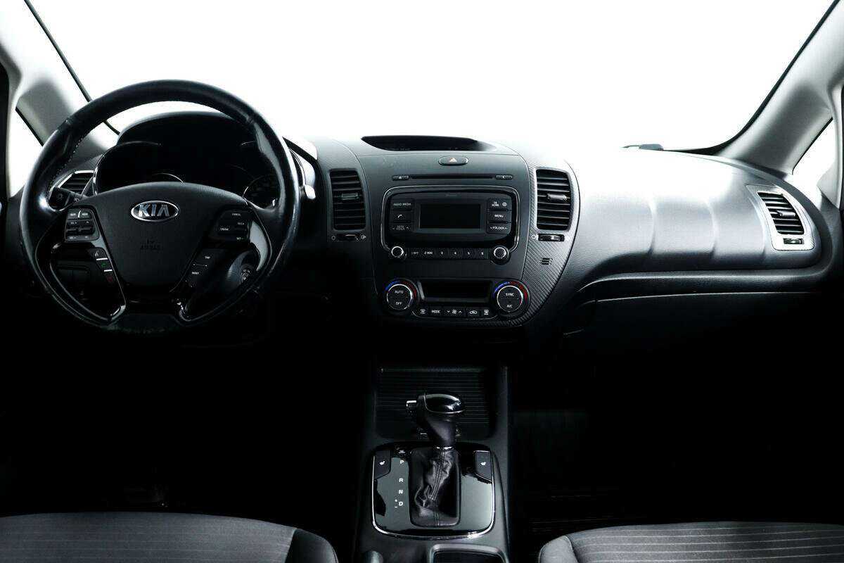 Kia Cerato 2018 года с пробегом. Фото: #9