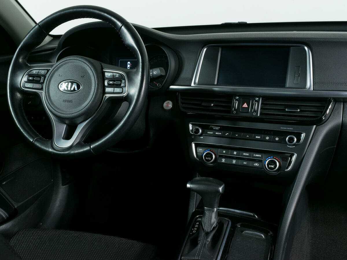 Kia Optima 2018 года с пробегом. Фото: #11