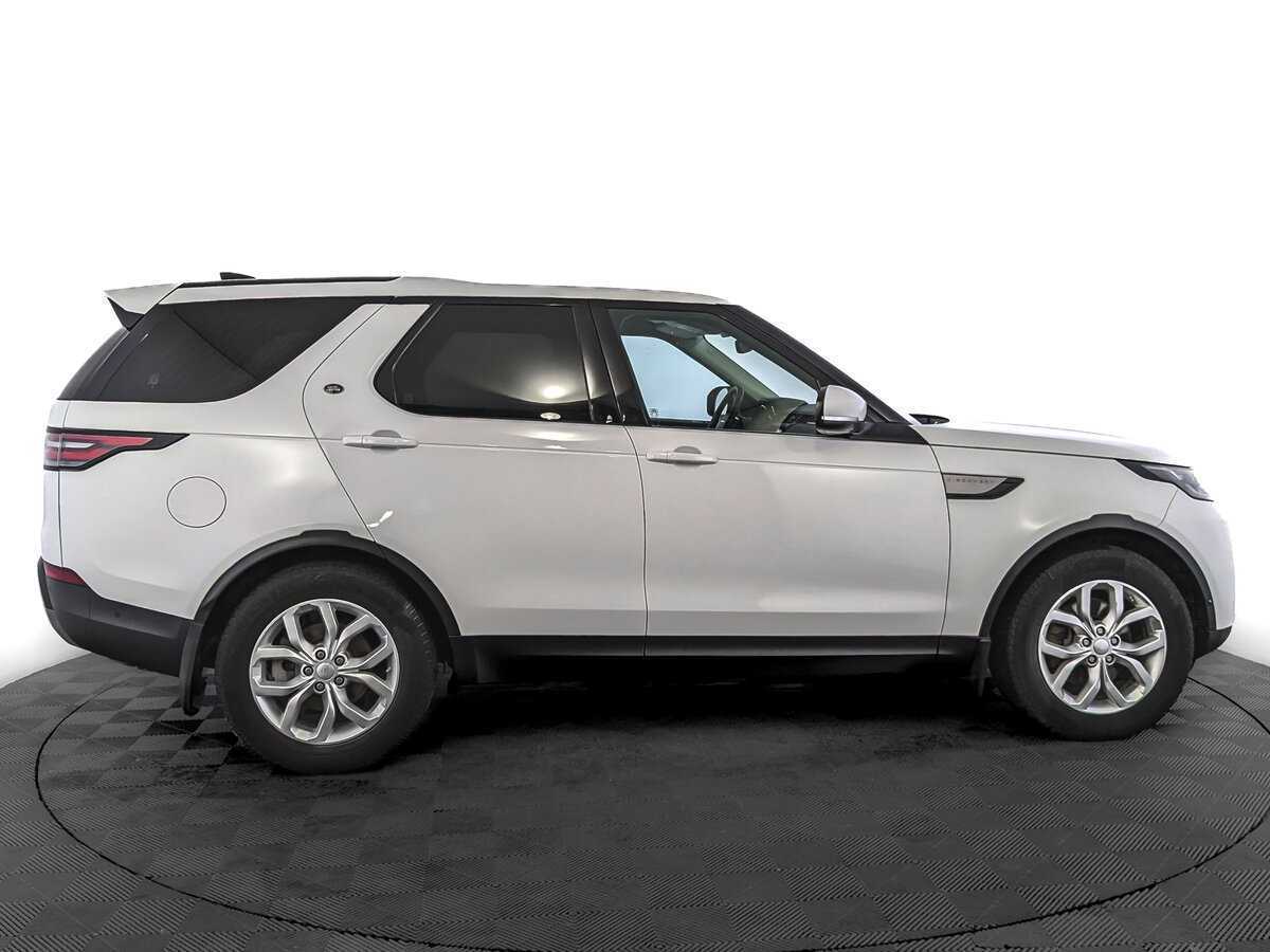 Land Rover Discovery 2019 года с пробегом. Фото: #3