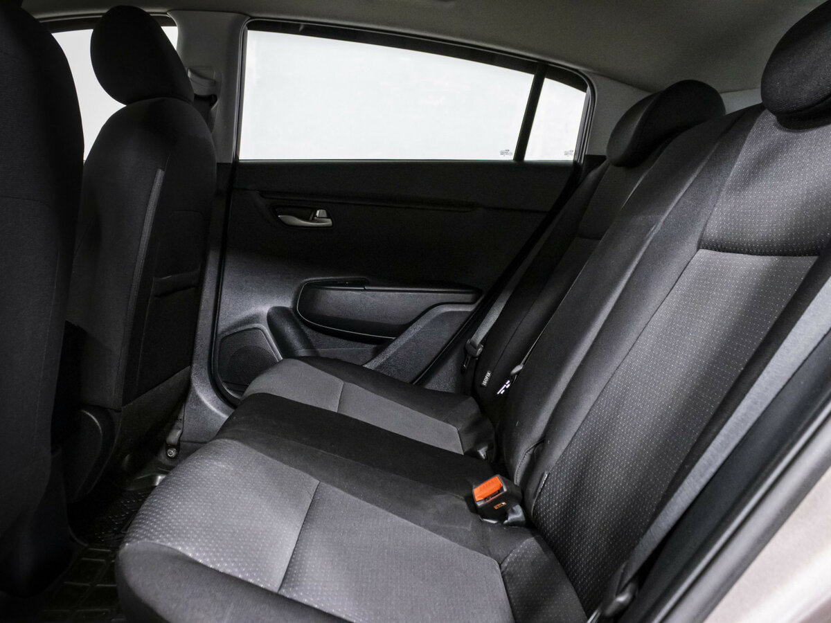 Kia Rio 2021 года с пробегом. Фото: #11