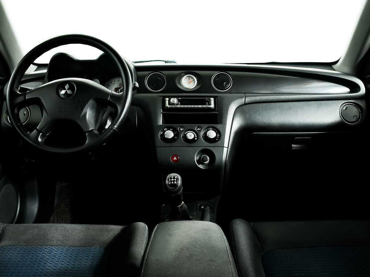Mitsubishi Outlander 2007 года с пробегом. Фото: #8