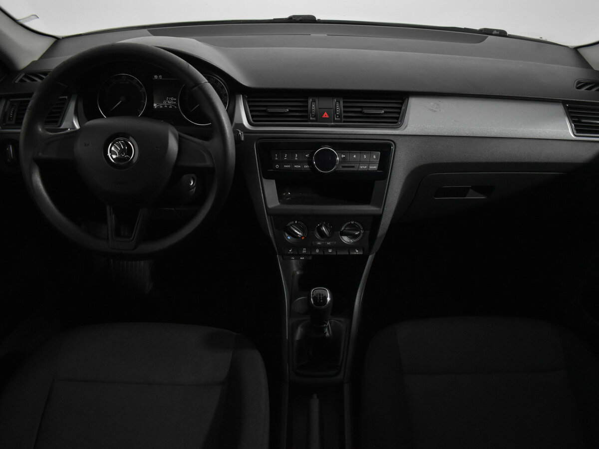 Skoda Rapid 2017 года с пробегом. Фото: #11