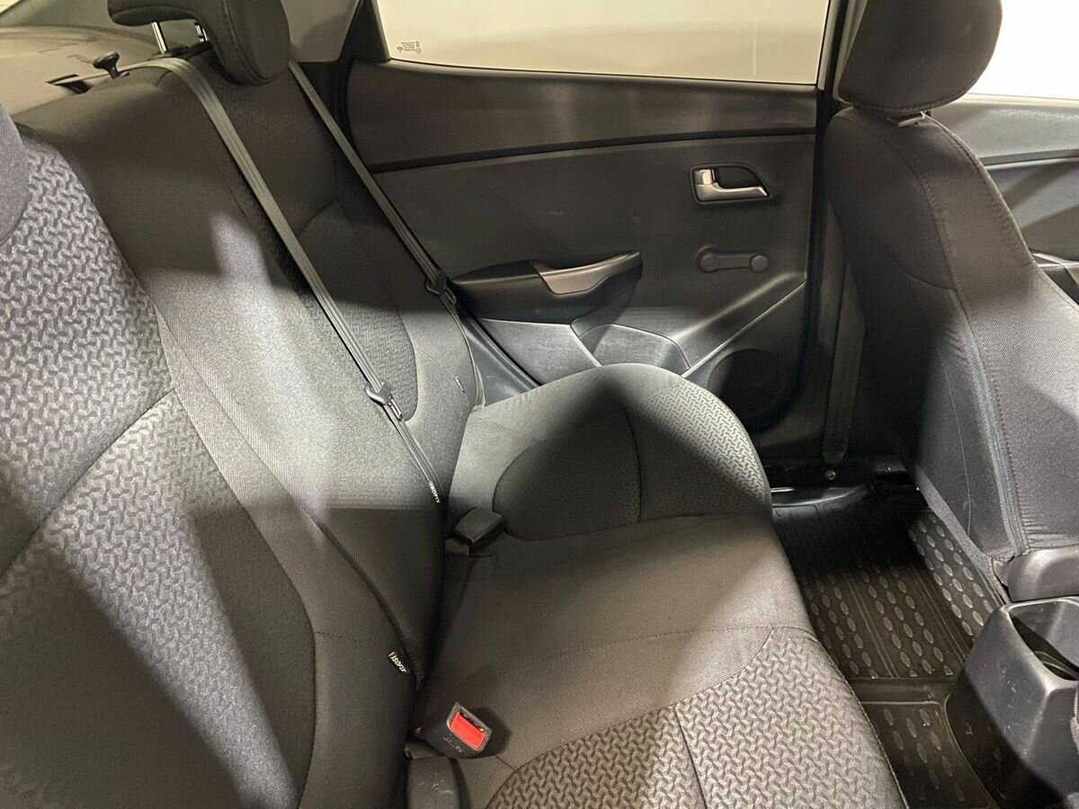 Kia Rio 2015 года с пробегом. Фото: #10