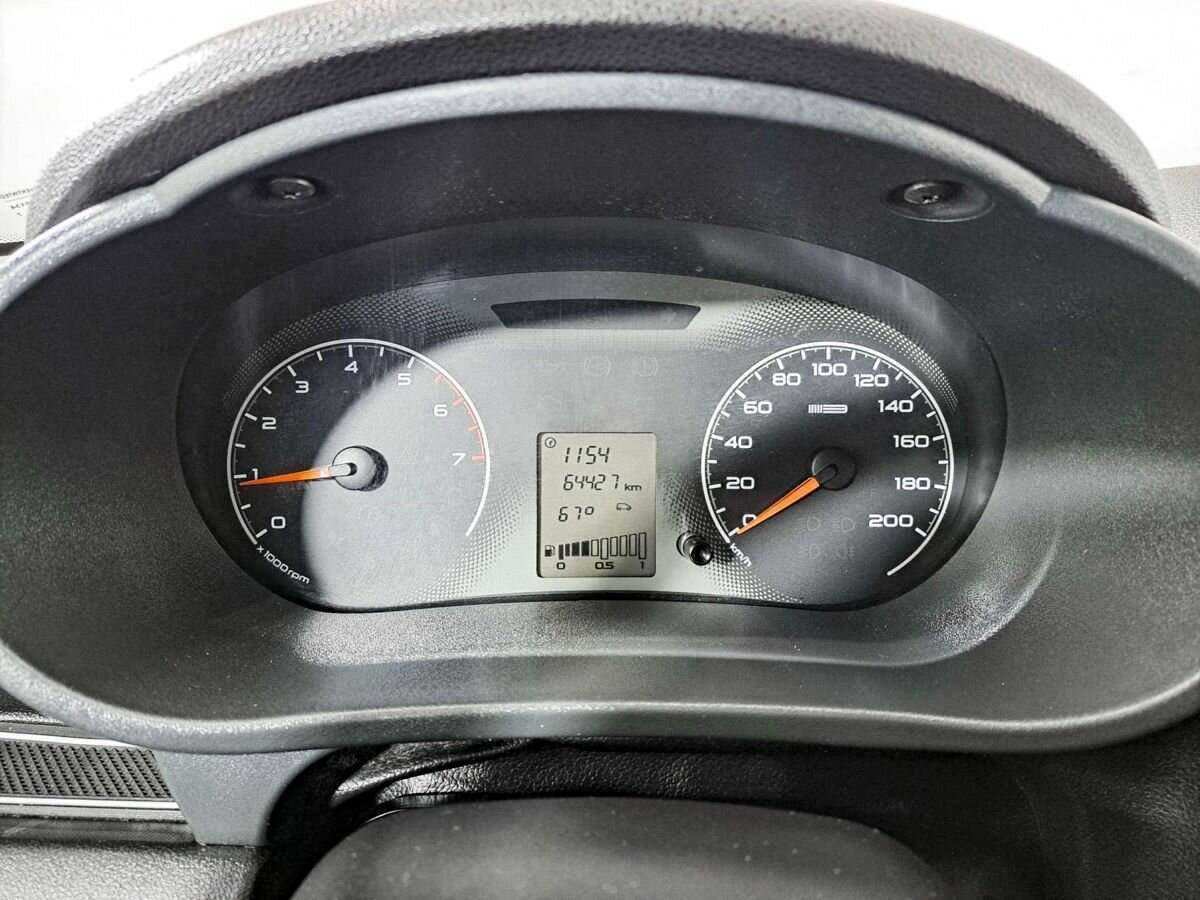 Lada (ВАЗ) Granta 2017 года с пробегом. Фото: #11