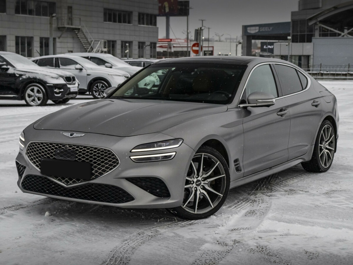 Genesis G70 2021 года с пробегом. Посмотреть фото