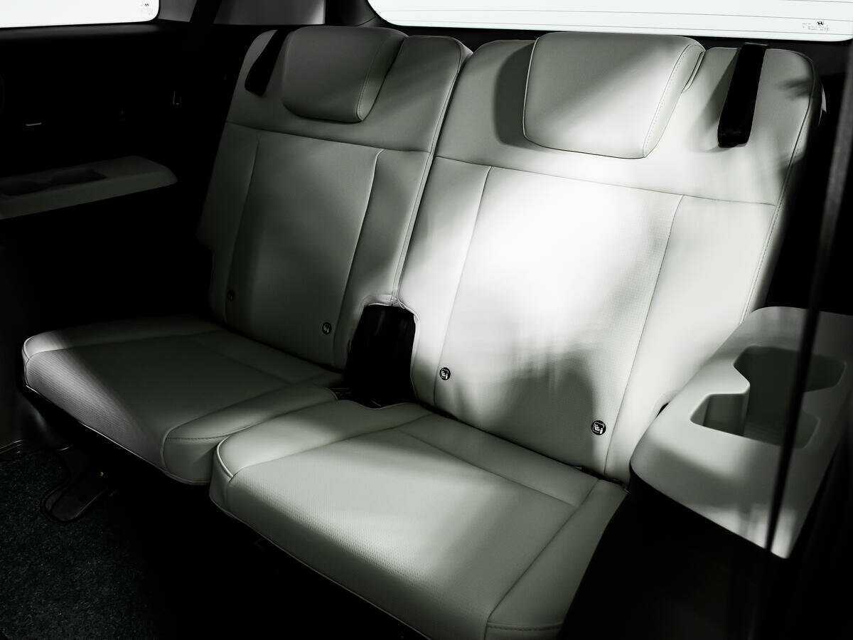 Hyundai Santa Fe 2024 года с пробегом. Фото: #12