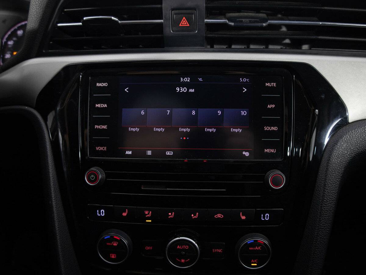 Volkswagen Passat (North America and China) 2020 года с пробегом. Фото: #11