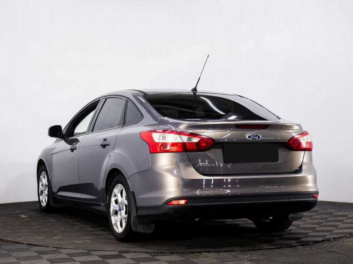 Ford Focus 2011 года с пробегом. Фото: #3