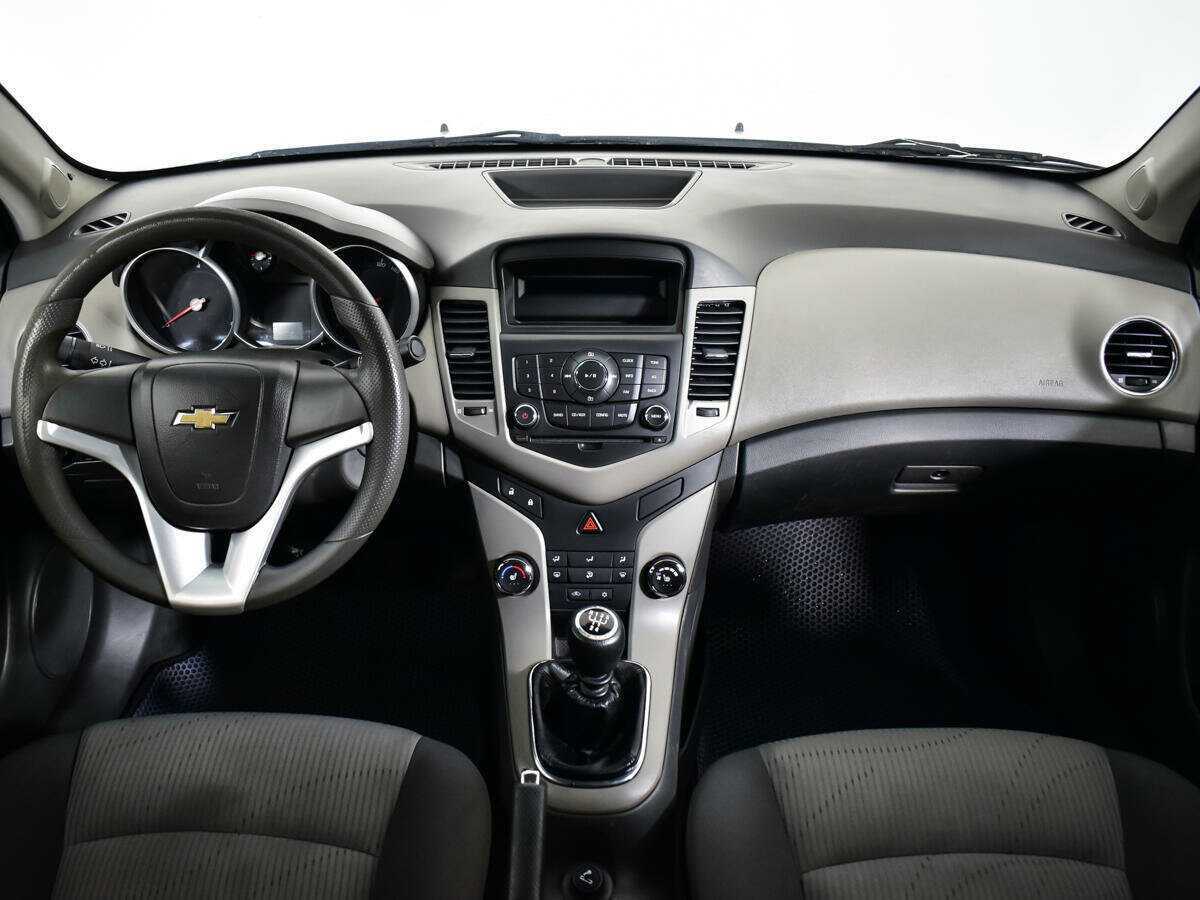 Chevrolet Cruze 2010 года с пробегом. Фото: #11