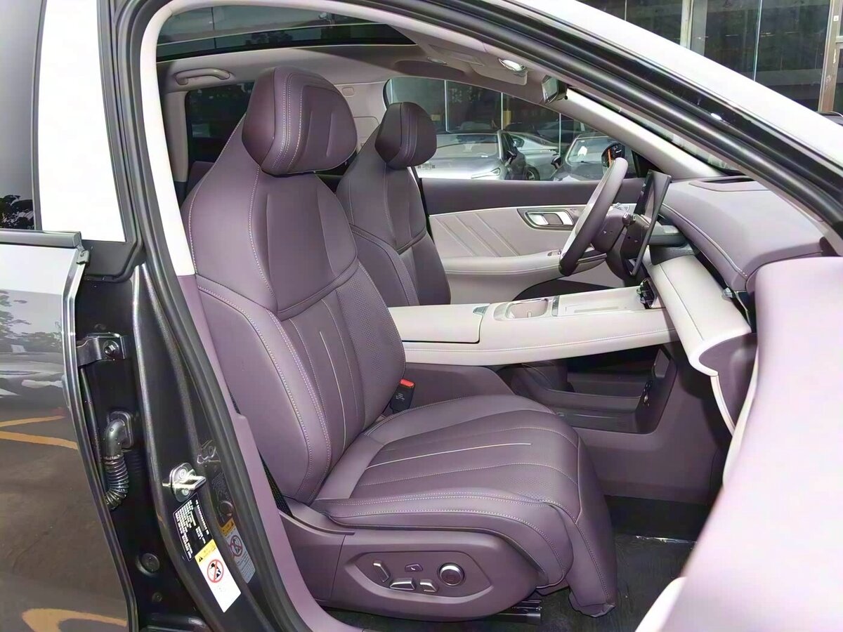 Changan Deepal S07 (S7) 2025 года с пробегом. Фото: #8