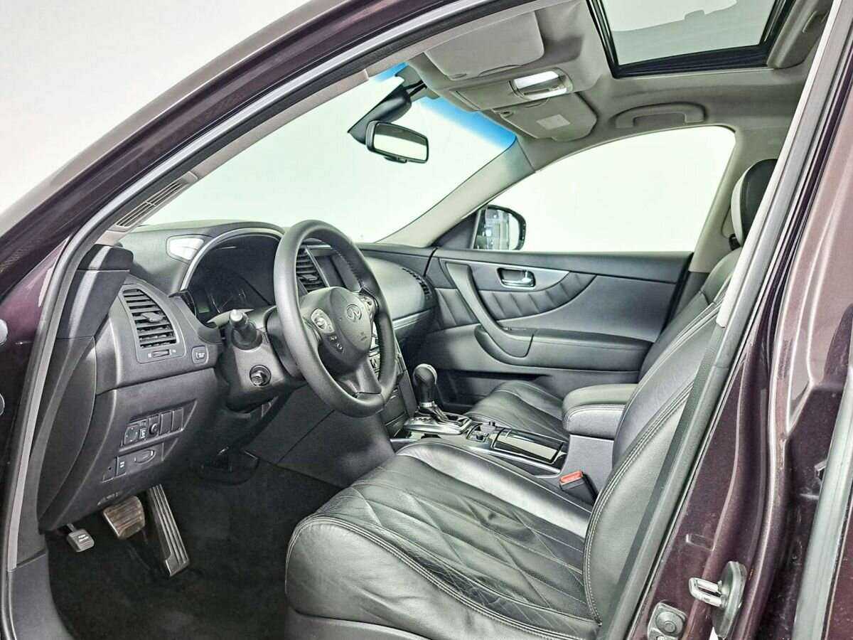 Infiniti FX 2009 года с пробегом. Фото: #13