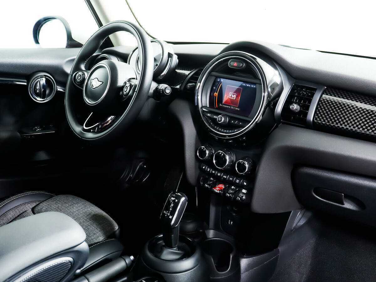 Mini Hatch 2019 года с пробегом. Фото: #8