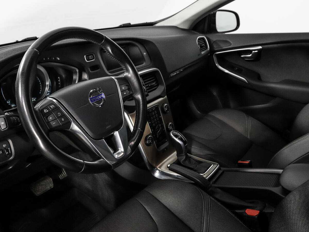 Volvo V40 Cross Country 2014 года с пробегом. Фото: #8