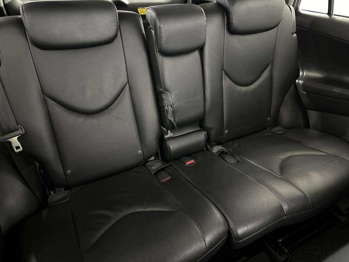 Toyota RAV4 2009 года с пробегом. Фото: #13