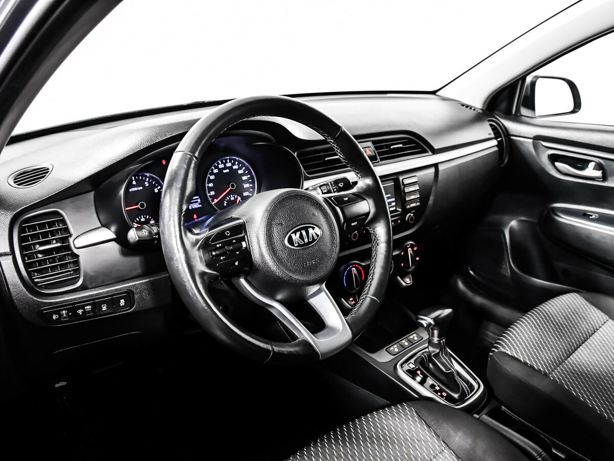Kia Rio 2019 года с пробегом. Фото: #9