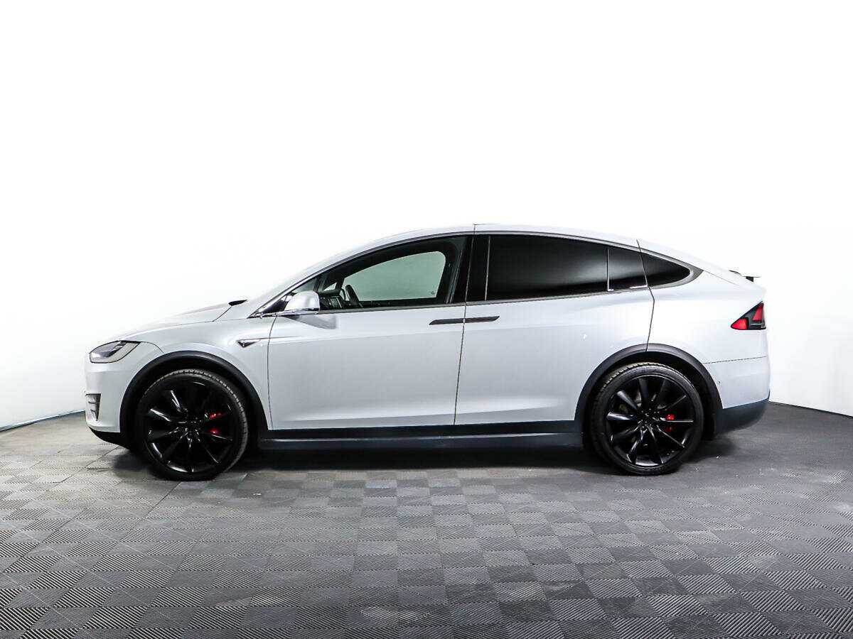 Tesla Model X 2016 года с пробегом. Фото: #6