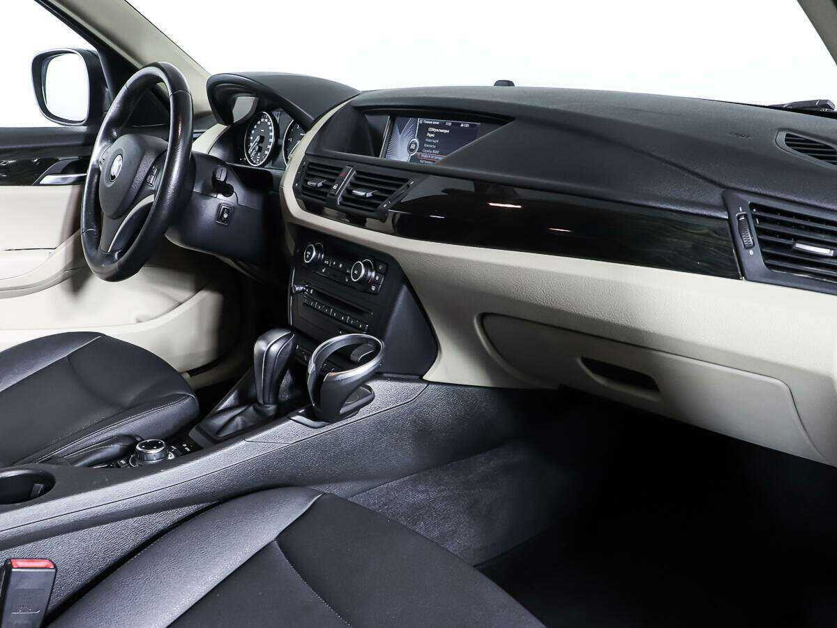 BMW X1 2012 года с пробегом. Фото: #8