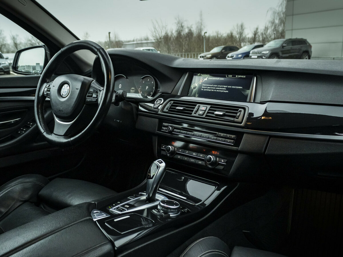 BMW 5 серии 2015 года с пробегом. Фото: #9