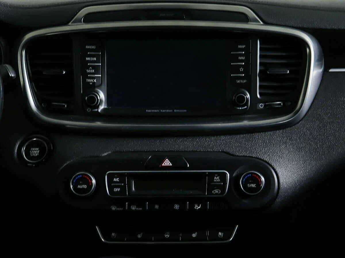 Kia Sorento 2018 года с пробегом. Фото: #12
