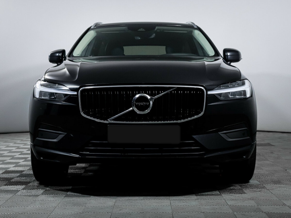 Volvo XC60 2021 года с пробегом. Фото: #1