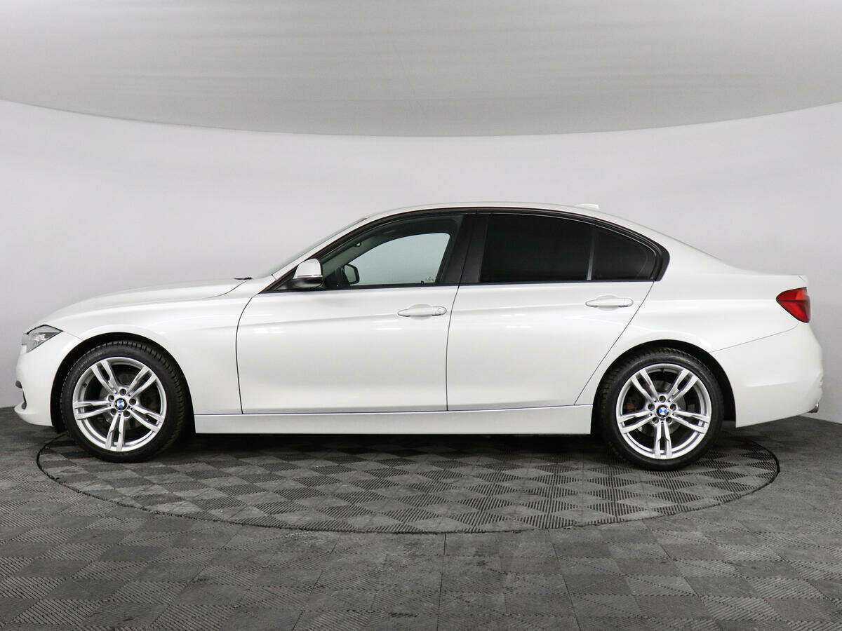 BMW 3 серии 2016 года с пробегом. Фото: #2