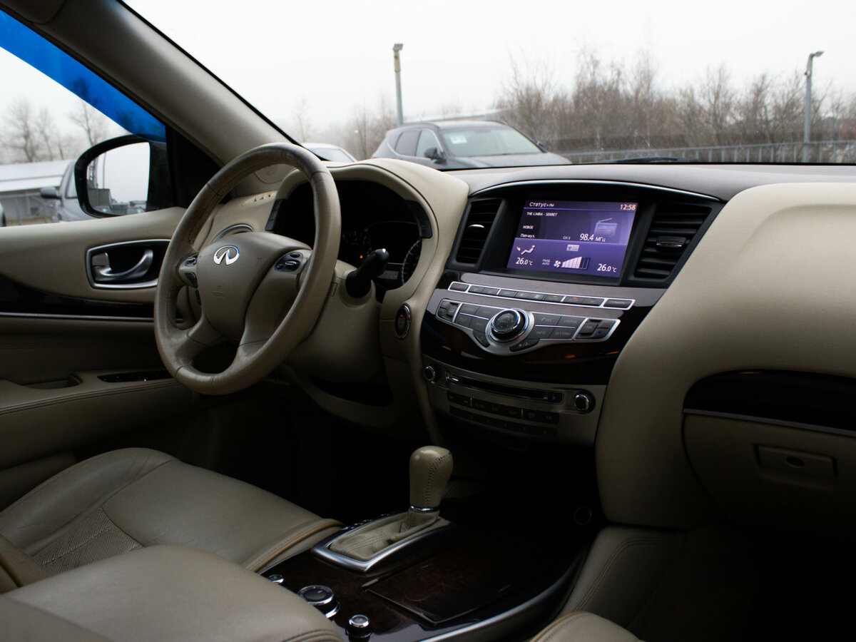 Infiniti JX 2013 года с пробегом. Фото: #8