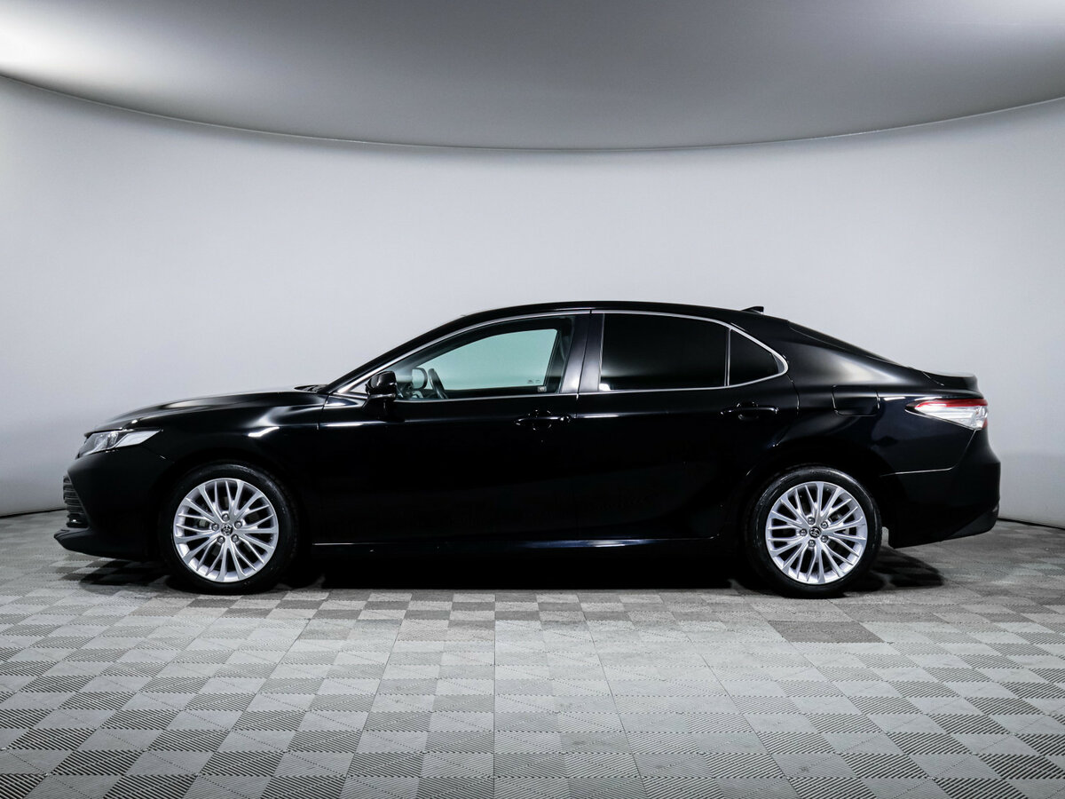 Toyota Camry 2019 года с пробегом. Фото: #7
