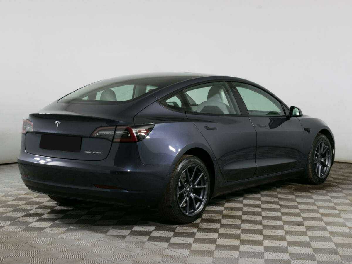 Tesla Model 3 2022 года с пробегом. Фото: #3